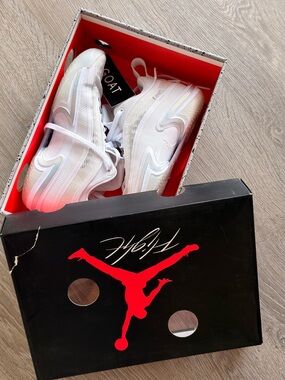 Jordan Women's White Sneakers with Subtle Iridescent Panels 9 US